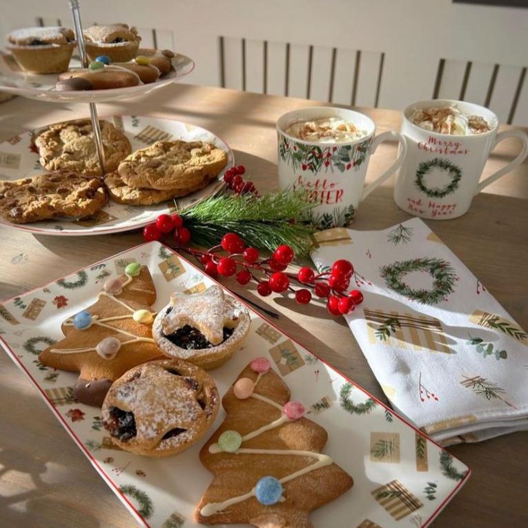 Christmas Spirit Set Of 6 Mugs